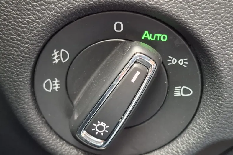 Skoda Scala din 2022 cu 80.540 km - oferta SKO185785 - foto 40