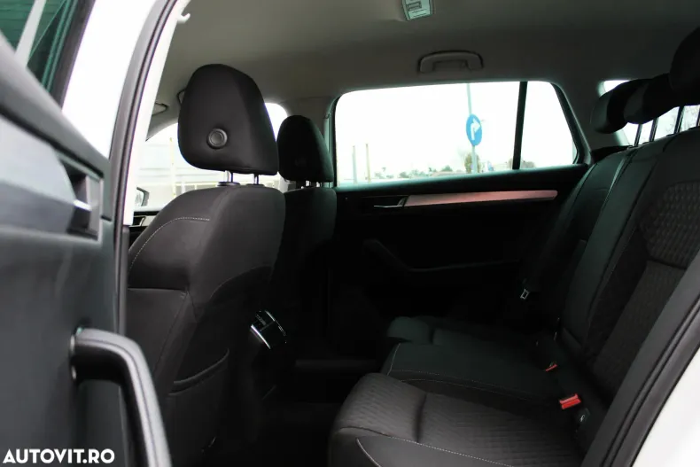 Skoda Superb din 2021 cu 120.900 km - oferta SKO185790 - foto 11