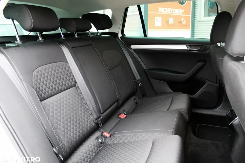 Skoda Superb din 2021 cu 120.900 km - oferta SKO185790 - foto 12