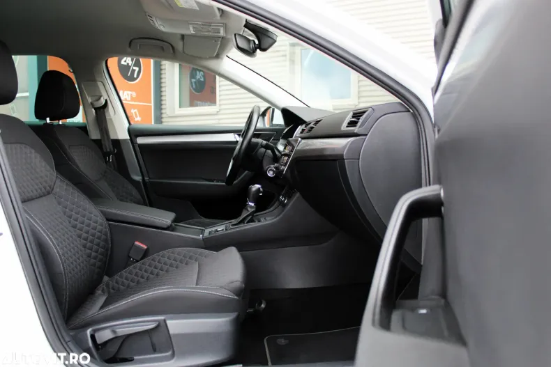 Skoda Superb din 2021 cu 120.900 km - oferta SKO185790 - foto 13