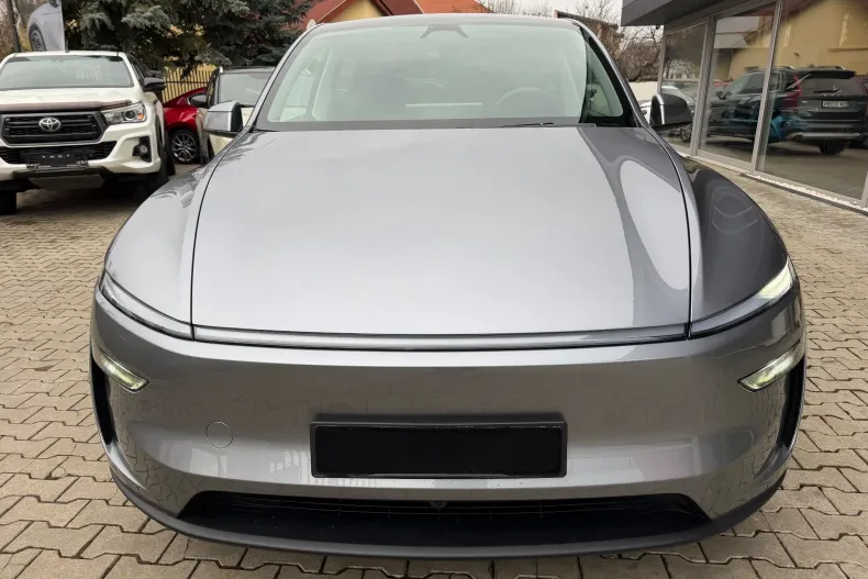 Tesla Model Y din 2025 cu 13.326 km - oferta TES185792 - foto 6