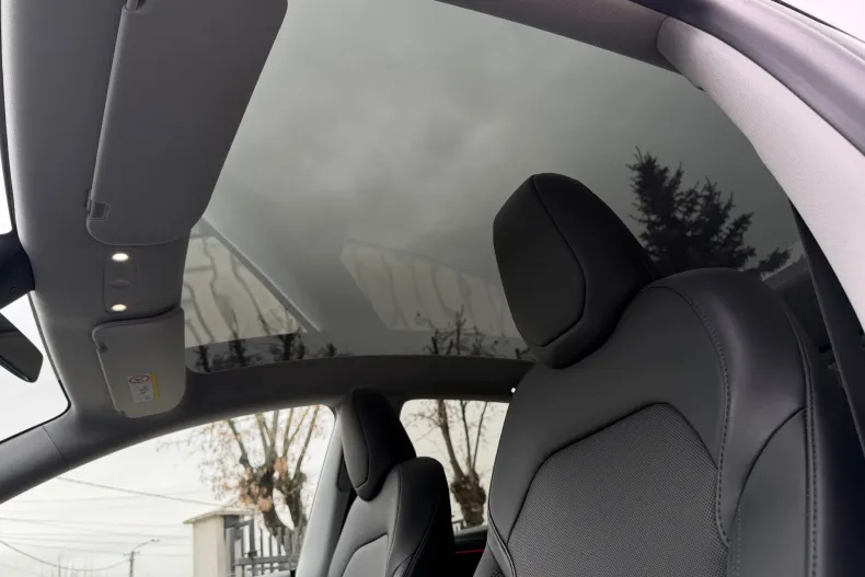 Tesla Model Y din 2025 cu 13.326 km - oferta TES185792 - foto 21