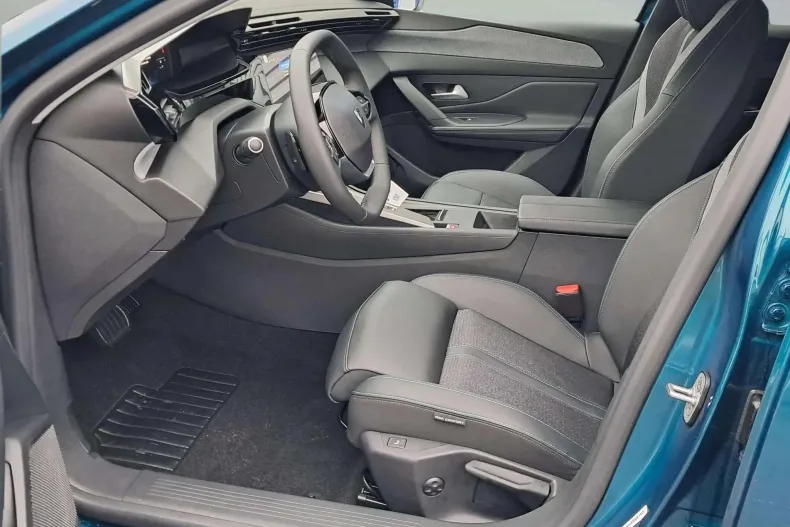 Peugeot 308 din 2025 cu 2 km - oferta PEU185794 - foto 9