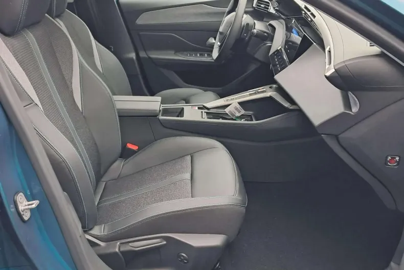 Peugeot 308 din 2025 cu 2 km - oferta PEU185794 - foto 11