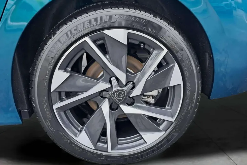 Peugeot 308 din 2025 cu 2 km - oferta PEU185794 - foto 17