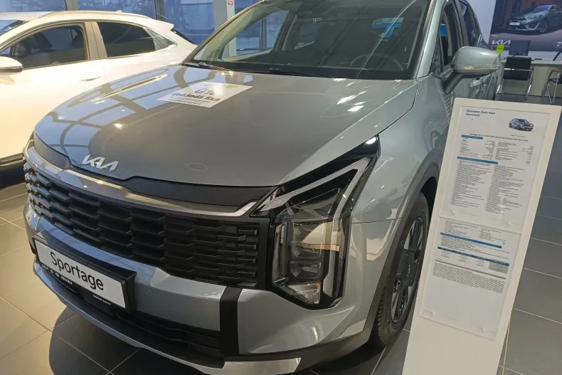 Kia Sportage din 2026 cu 17 km - oferta KIA185815 - foto 1