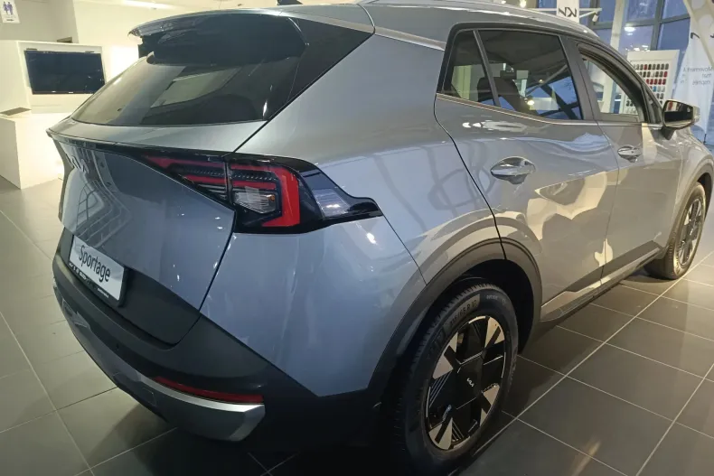Kia Sportage din 2026 cu 17 km - oferta KIA185815 - foto 4