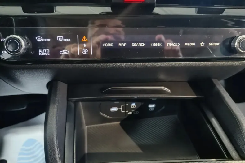 Kia Sportage din 2026 cu 17 km - oferta KIA185815 - foto 15