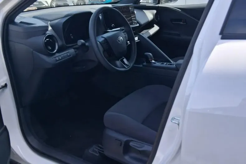 Toyota C-HR din 2025 cu 2.000 km - oferta TOY185821 - foto 4