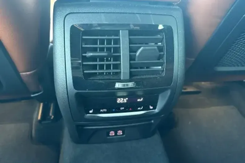 BMW X4 (Seria X) din 2025 cu 6.998 km - oferta BMW185823 - foto 19