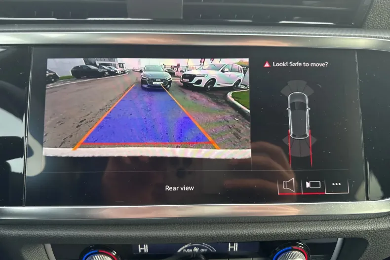 Audi Q3 din 2025 cu 13.385 km - oferta AUD185825 - foto 17