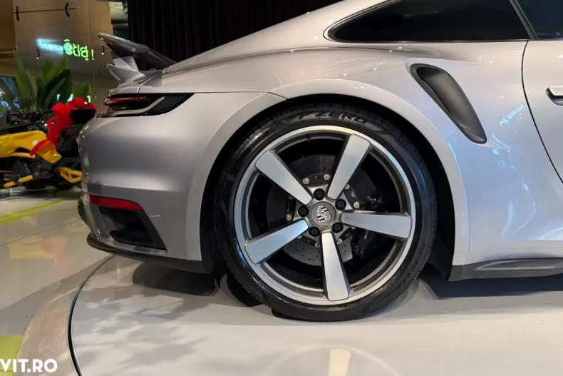 Porsche 911-TURBO-S din 2020 cu 66.000 km - oferta POR185827 - foto 6