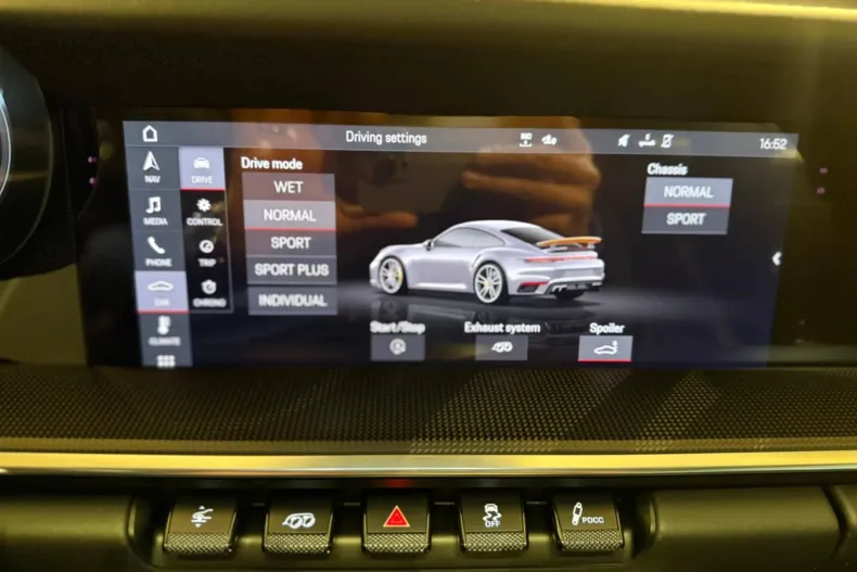 Porsche 911-TURBO-S din 2020 cu 66.000 km - oferta POR185827 - foto 32