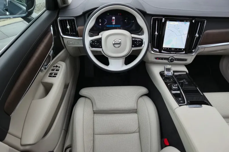 Volvo S90 din 2021 cu 99.037 km - oferta VOL185832 - foto 6