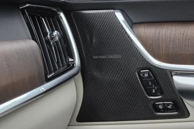 Volvo S90 din 2021 cu 99.037 km - oferta VOL185832 - foto 27