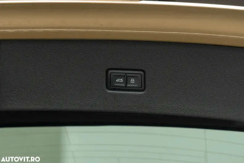 Audi Q8 din 2025 cu 9.900 km - oferta AUD185833 - foto 27