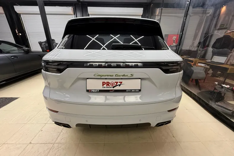 Porsche Cayenne din 2021 cu 31.000 km - oferta POR185834 - foto 5