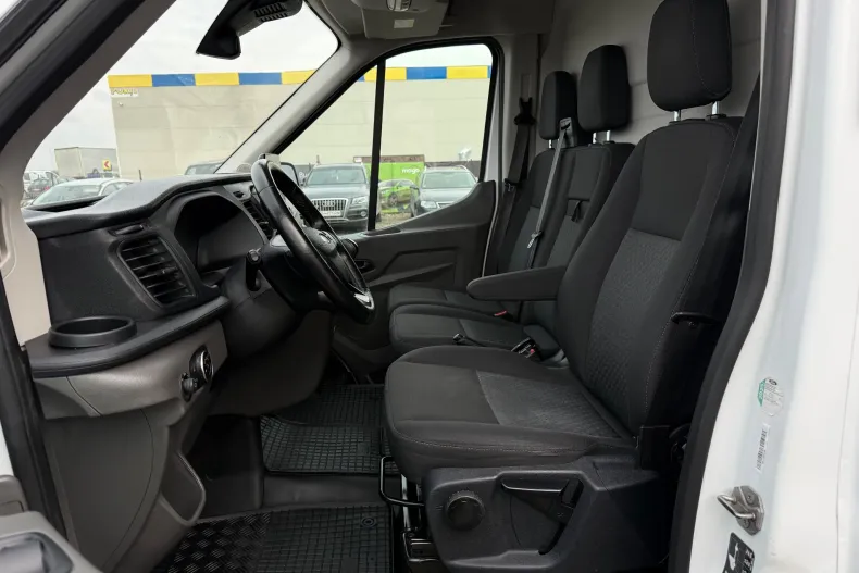 Ford Transit din 2020 cu 150.447 km - oferta FOR185841 - foto 8