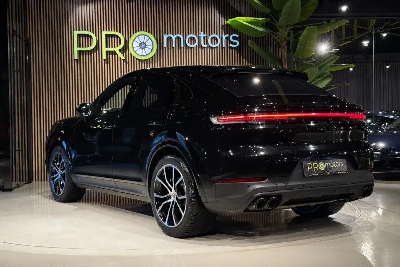 Porsche Cayenne Coupe din 2024 cu 45.000 km - oferta POR185843 - foto 5