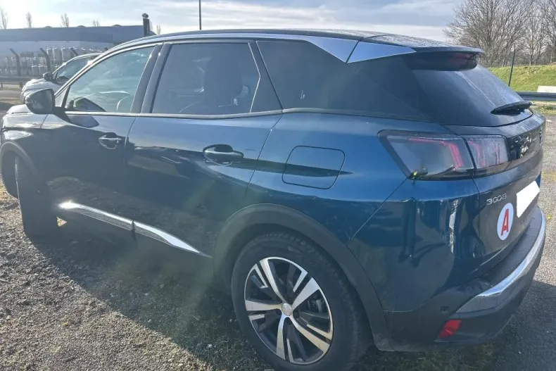 Peugeot 3008 din 2021 cu 74.595 km - oferta PEU185847 - foto 4