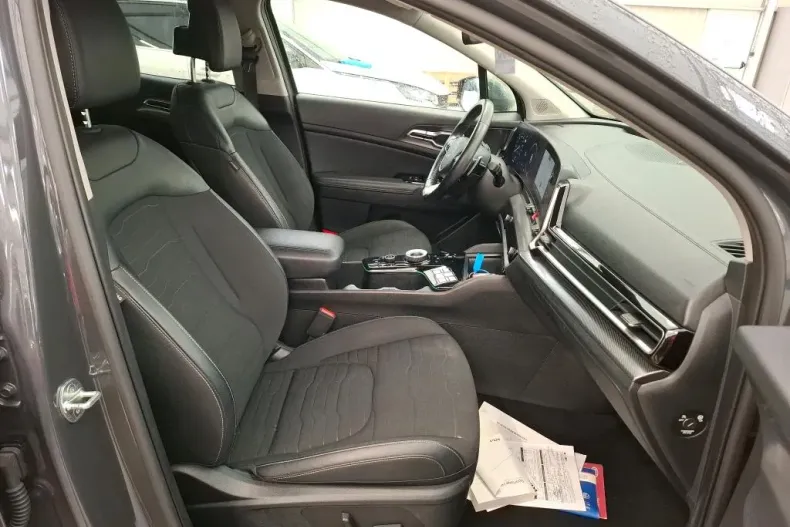 Kia Sportage din 2022 cu 74.102 km - oferta KIA185848 - foto 3