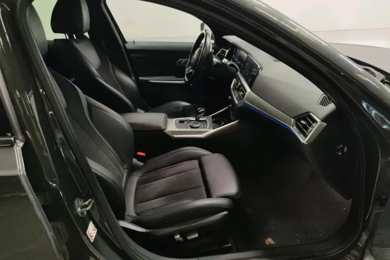 BMW Seria 3 din 2022 cu 133.088 km - oferta BMW185852 - foto 8