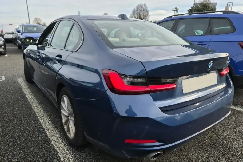 BMW Seria 3 din 2023 cu 50.497 km - oferta BMW185853 - foto 4