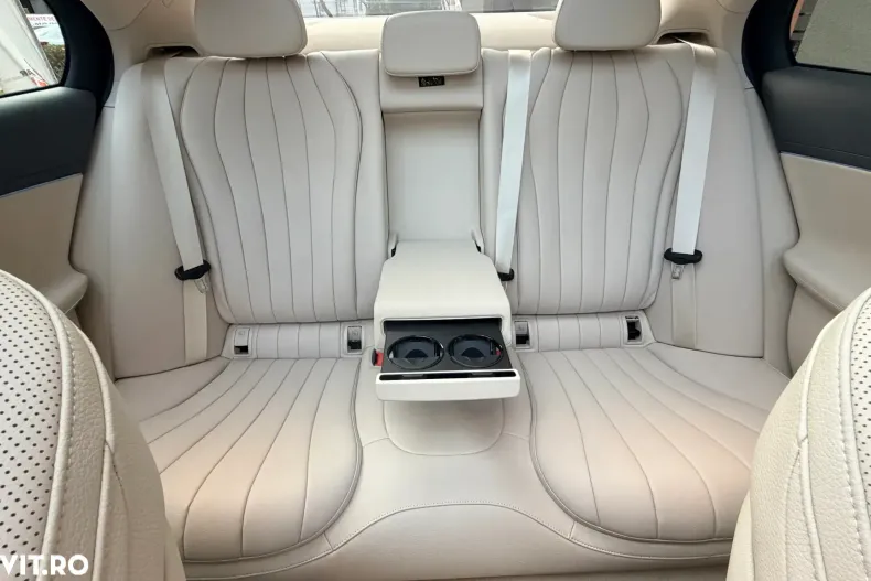 Mercedes-Benz E din 2024 cu 26.198 km - oferta MER185858 - foto 39