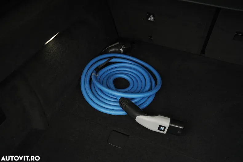 BMW X5 (Seria X) din 2020 cu 175.000 km - oferta BMW185861 - foto 40