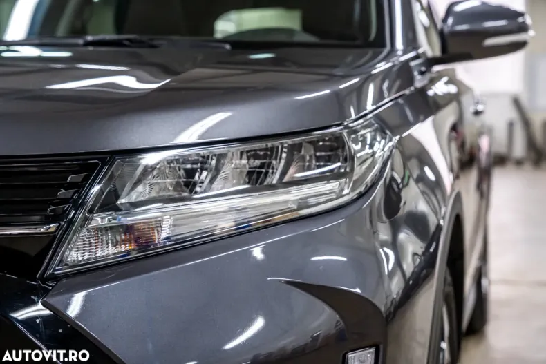 Suzuki Vitara din 2024 cu 19.733 km - oferta SUZ185870 - foto 7