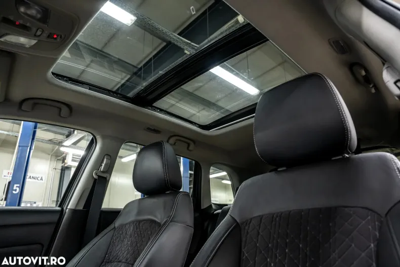 Suzuki Vitara din 2024 cu 19.733 km - oferta SUZ185870 - foto 23