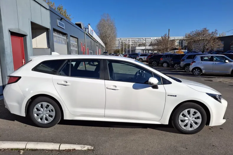 Toyota Corolla din 2020 cu 69.640 km - oferta TOY185871 - foto 4