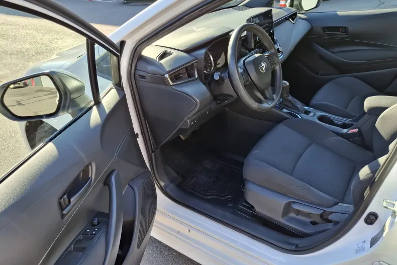 Toyota Corolla din 2020 cu 69.640 km - oferta TOY185871 - foto 9