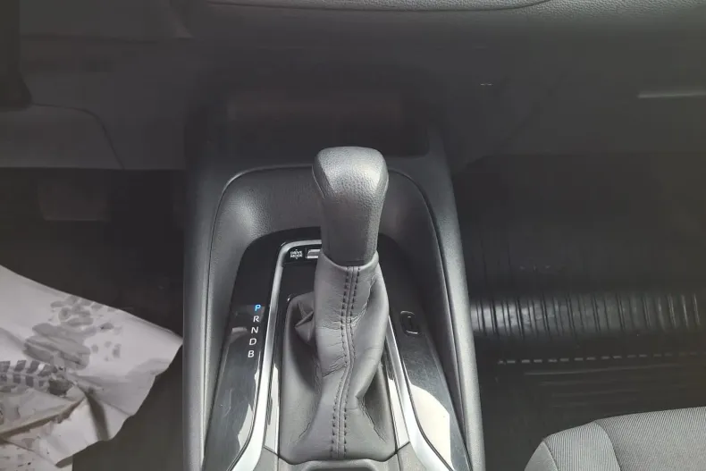 Toyota Corolla din 2020 cu 75.481 km - oferta TOY185872 - foto 17