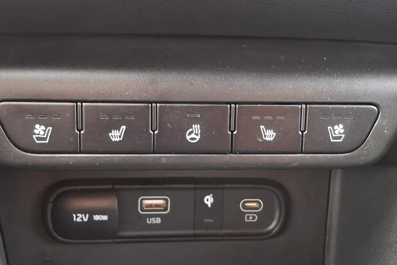 Kia Sportage din 2022 cu 98.453 km - oferta KIA185873 - foto 24