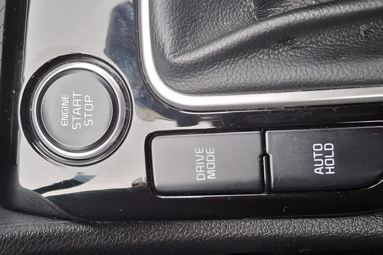 Kia Sportage din 2022 cu 98.453 km - oferta KIA185873 - foto 25