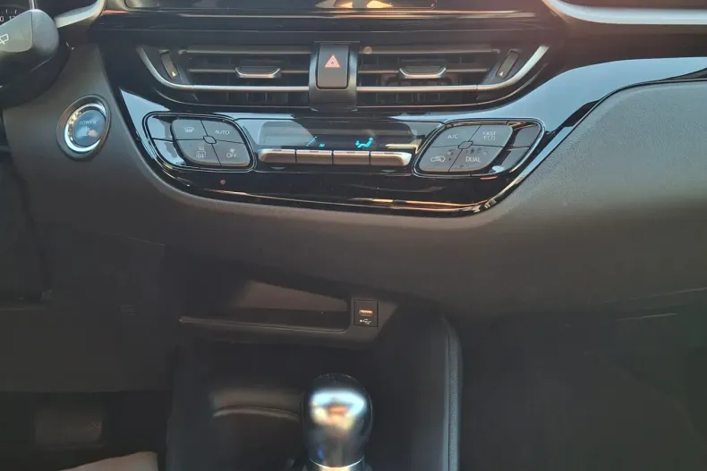 Toyota C-HR din 2020 cu 86.651 km - oferta TOY185874 - foto 20