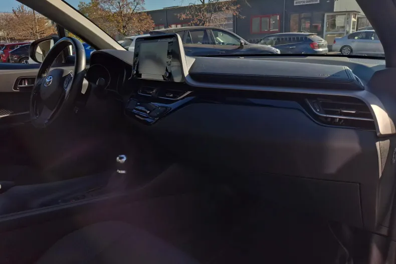 Toyota C-HR din 2020 cu 86.651 km - oferta TOY185874 - foto 29