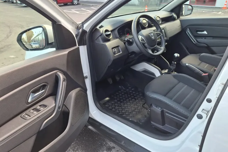 Dacia Duster din 2021 cu 100.230 km - oferta DAC185875 - foto 10