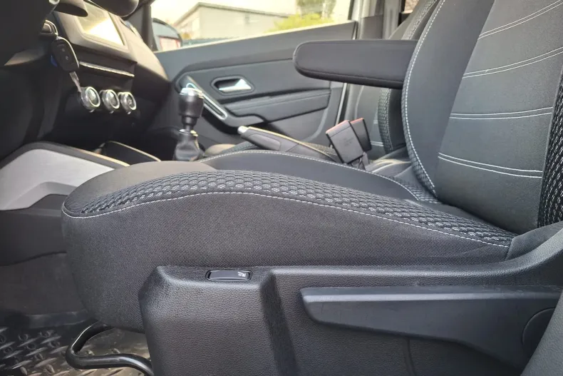 Dacia Duster din 2021 cu 100.230 km - oferta DAC185875 - foto 12