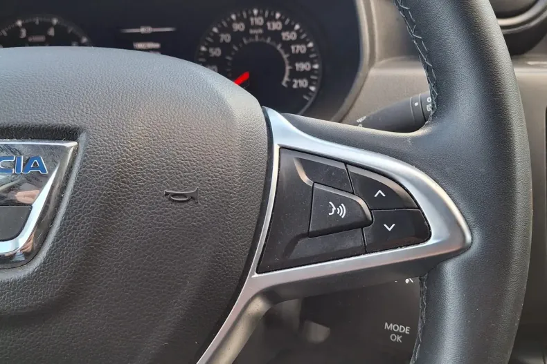 Dacia Duster din 2021 cu 100.230 km - oferta DAC185875 - foto 20