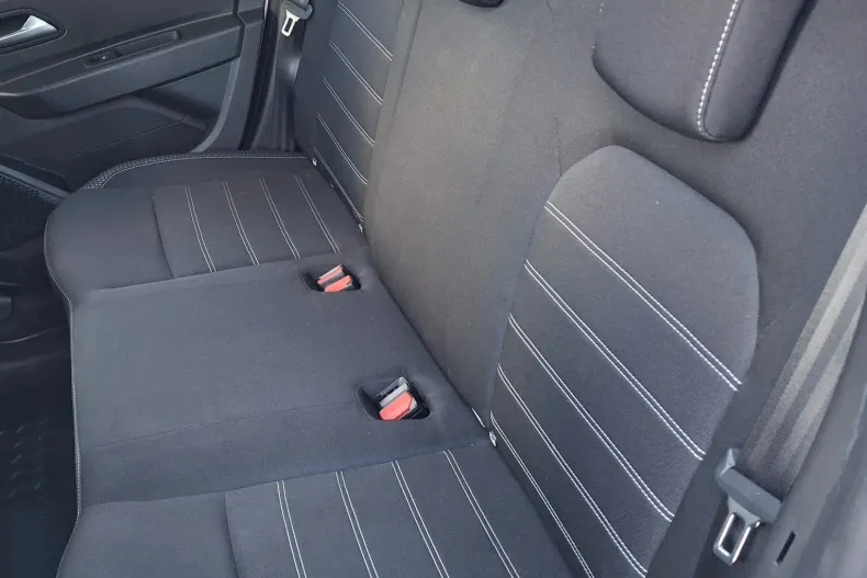 Dacia Duster din 2021 cu 100.230 km - oferta DAC185875 - foto 29