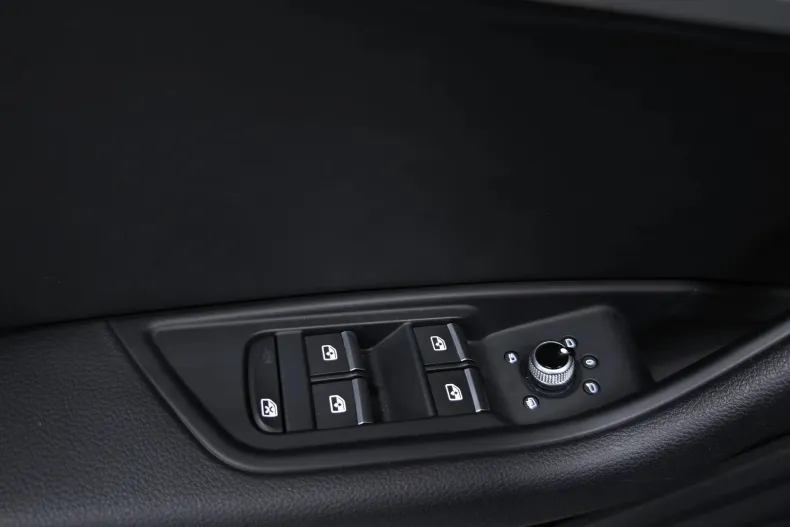 Audi A5 din 2020 cu 149.308 km - oferta AUD185879 - foto 31