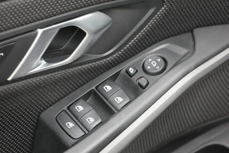 BMW Seria 3 din 2020 cu 154.000 km - oferta BMW185883 - foto 15