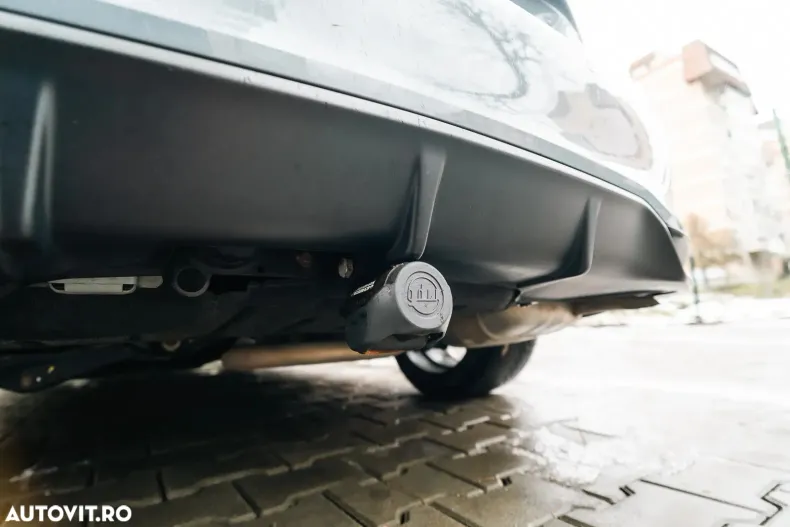 Honda Civic din 2023 cu 41.601 km - oferta HON185894 - foto 13