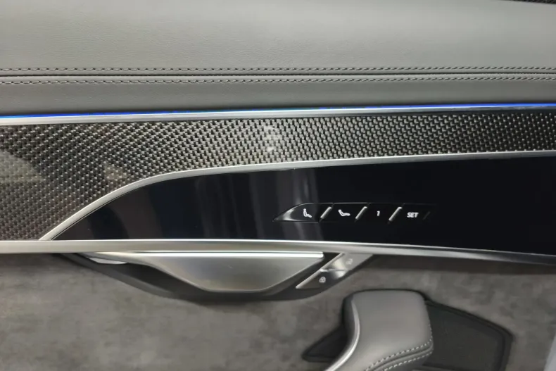 Audi S8 din 2020 cu 76.000 km - oferta AUD185899 - foto 16