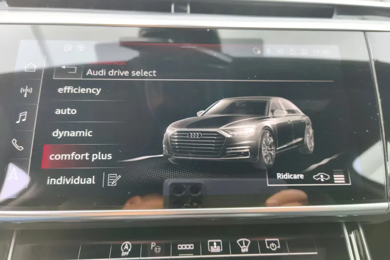 Audi S8 din 2020 cu 76.000 km - oferta AUD185899 - foto 34