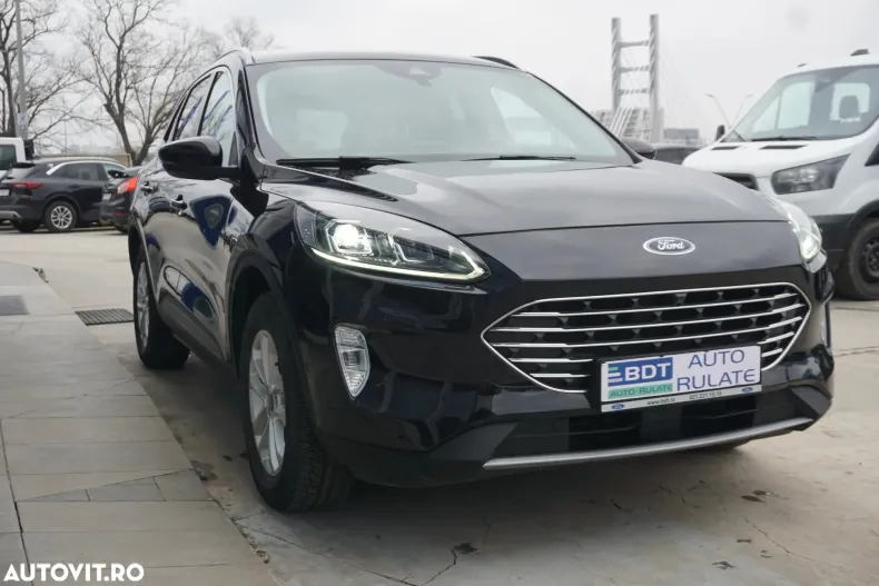 Ford Kuga din 2023 cu 76.741 km - oferta FOR185901 - foto 3