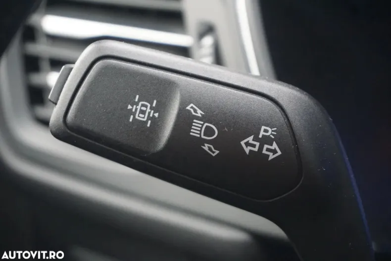 Ford Kuga din 2023 cu 76.741 km - oferta FOR185901 - foto 19