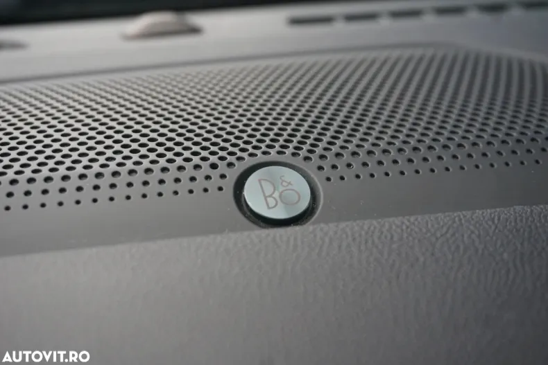 Ford Kuga din 2023 cu 76.741 km - oferta FOR185901 - foto 24